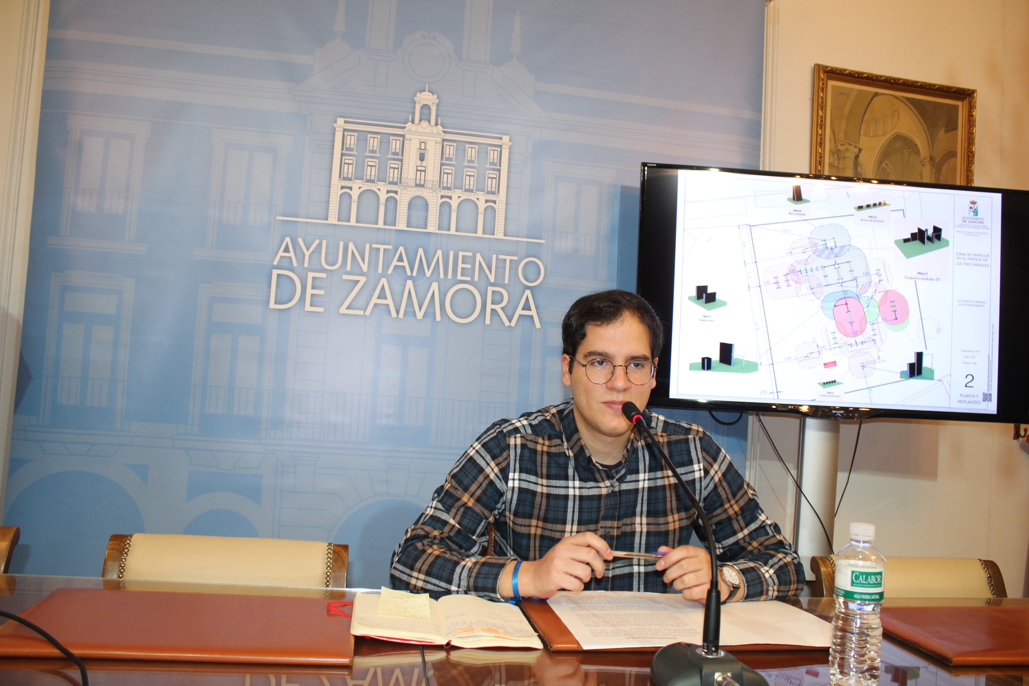 El Concejal de Obras e Infraestructuras, Pablo Novo, en la presentación de la nueva pista de parkour