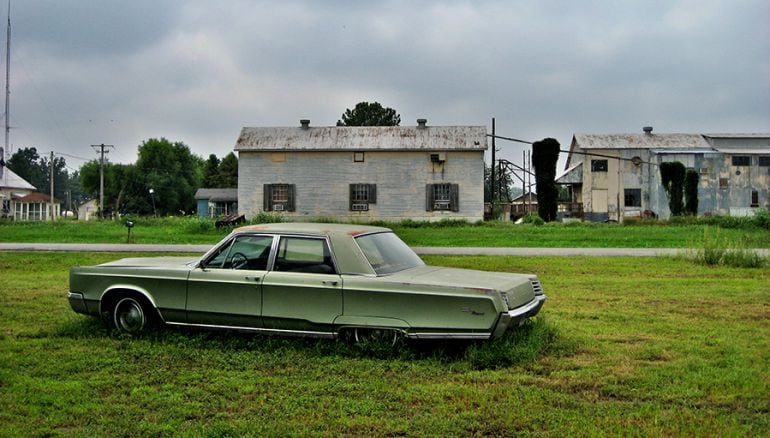 Coche abandonado en la Plantación de Clarksdale Hopson