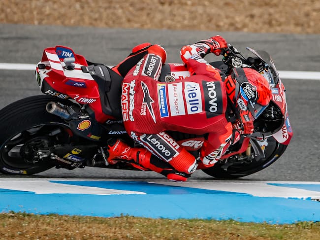 Marc Márquez rodando en el Circuito de Jerez. EFE