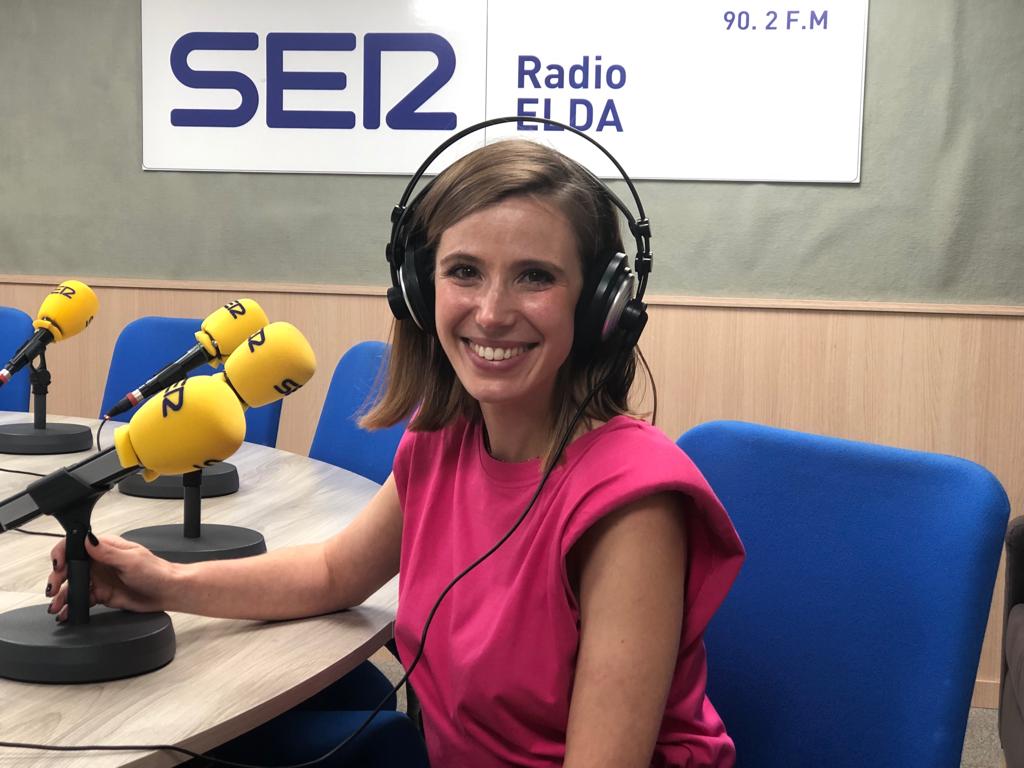 Victoria Arnau en Radio Elda Cadena SER