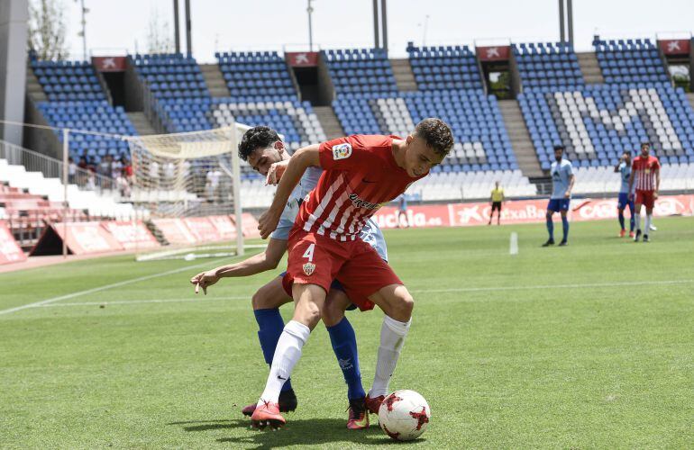 Sofian en el partido contra el Villarrobledo.