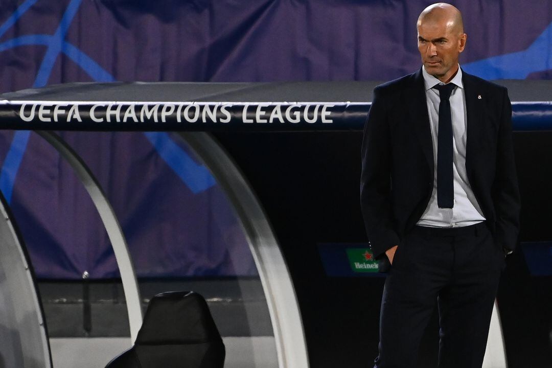 Zidane, durante el partido ante el Shakhtar.