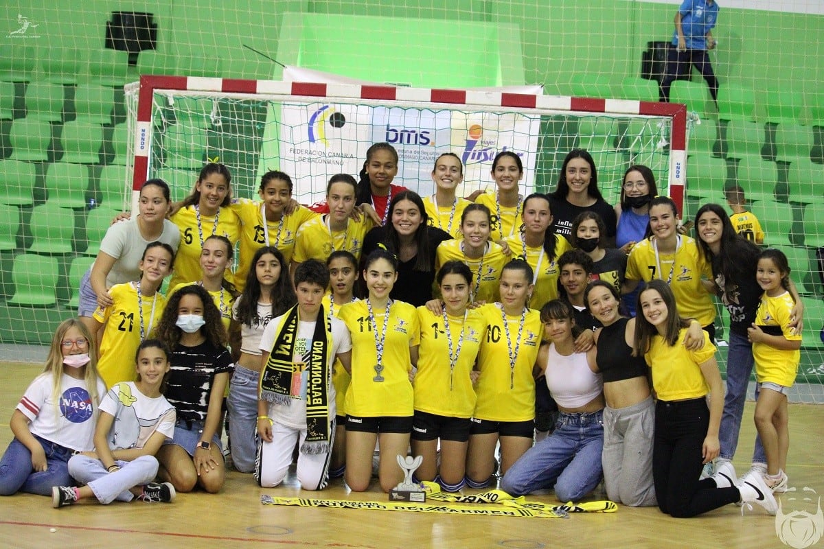 Equipo cadete femenino del CB Puerto del Carmen.