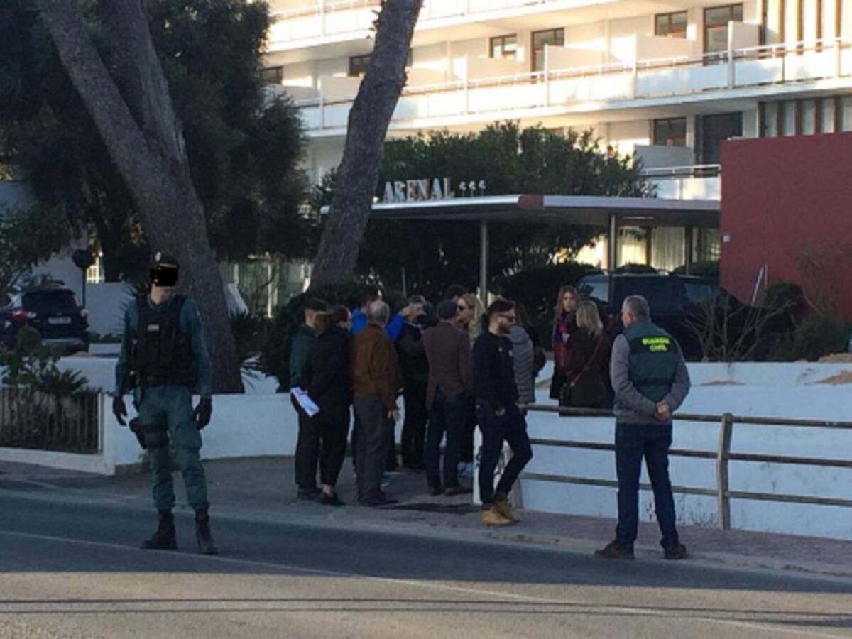 Encuentran restos de ropa en el pozo donde la Guardia Civil buscaba el cuerpo de Nuria Escalante