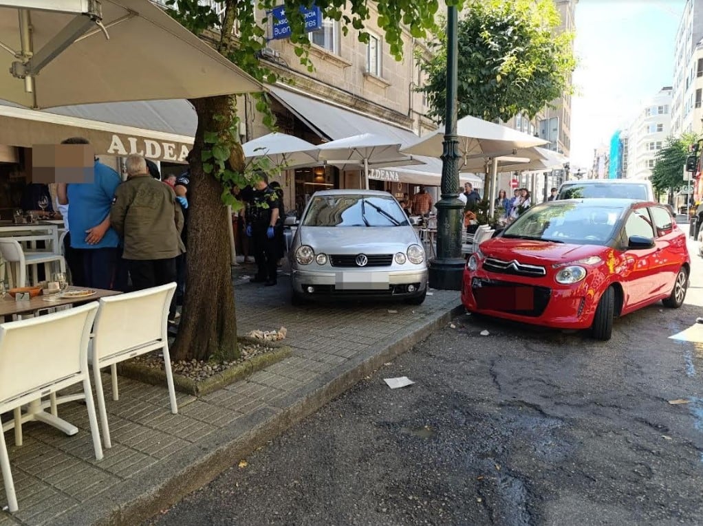 Instantes después del accidente en La Aldeana.