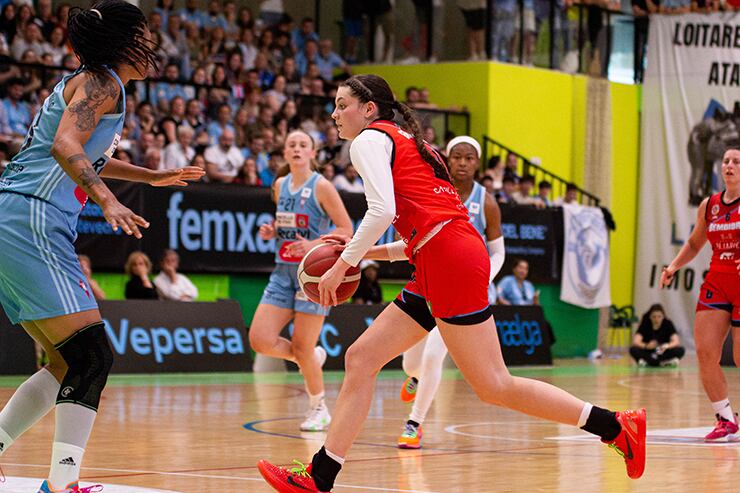 Nueva derrota en una jornada de fiesta para el Celtas Zorka