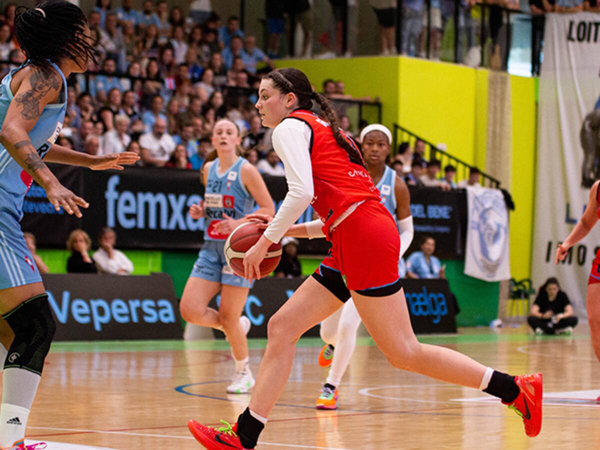 Derrota en la despedida para el Embutidos Pajariel Bembibre