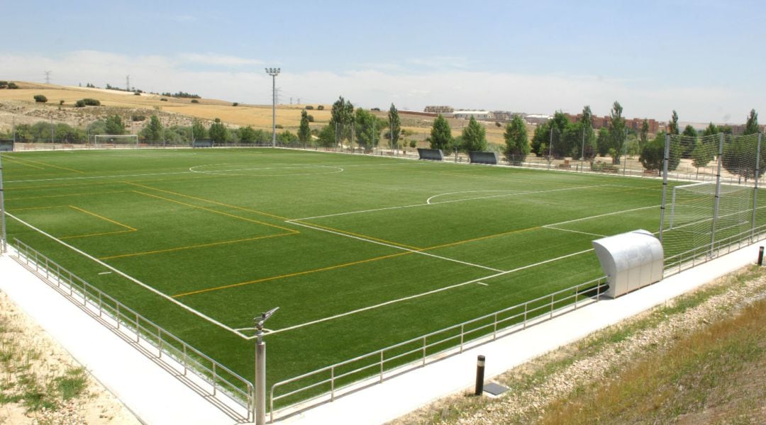 Nuevo césped de los campos de futbol de Sanse