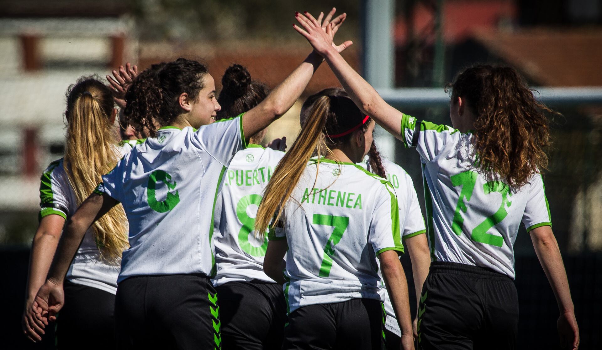 Las chicas de Cantabria quieren seguir la estela de Athenea.
