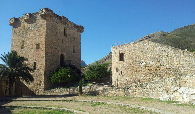 Patio de armas del Castillo de Jódar, centro de interpretación del Parque Natural de Sierra Mágina