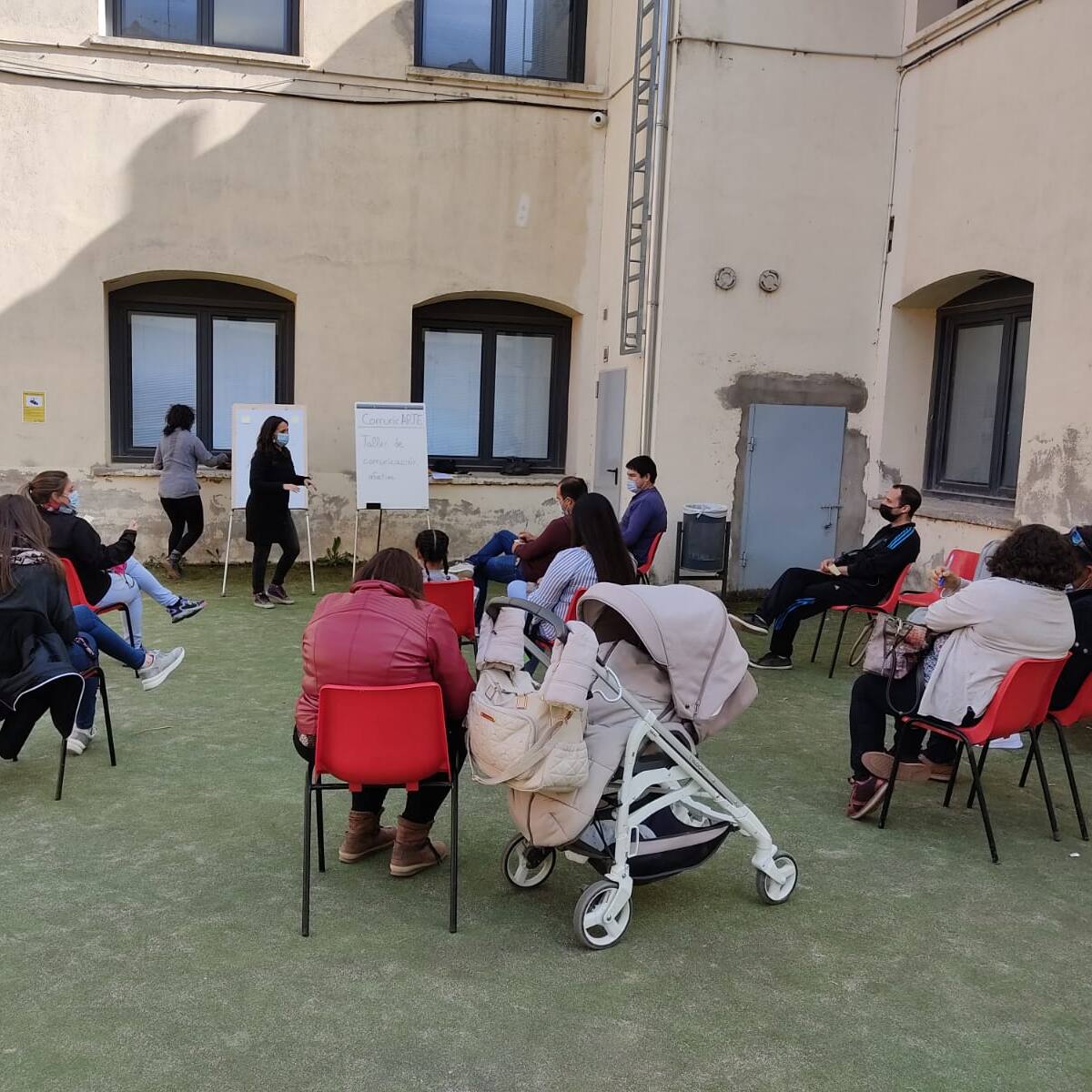 Las educadoras sociales impulsan el Programa de Animación y Participación Comunitaria