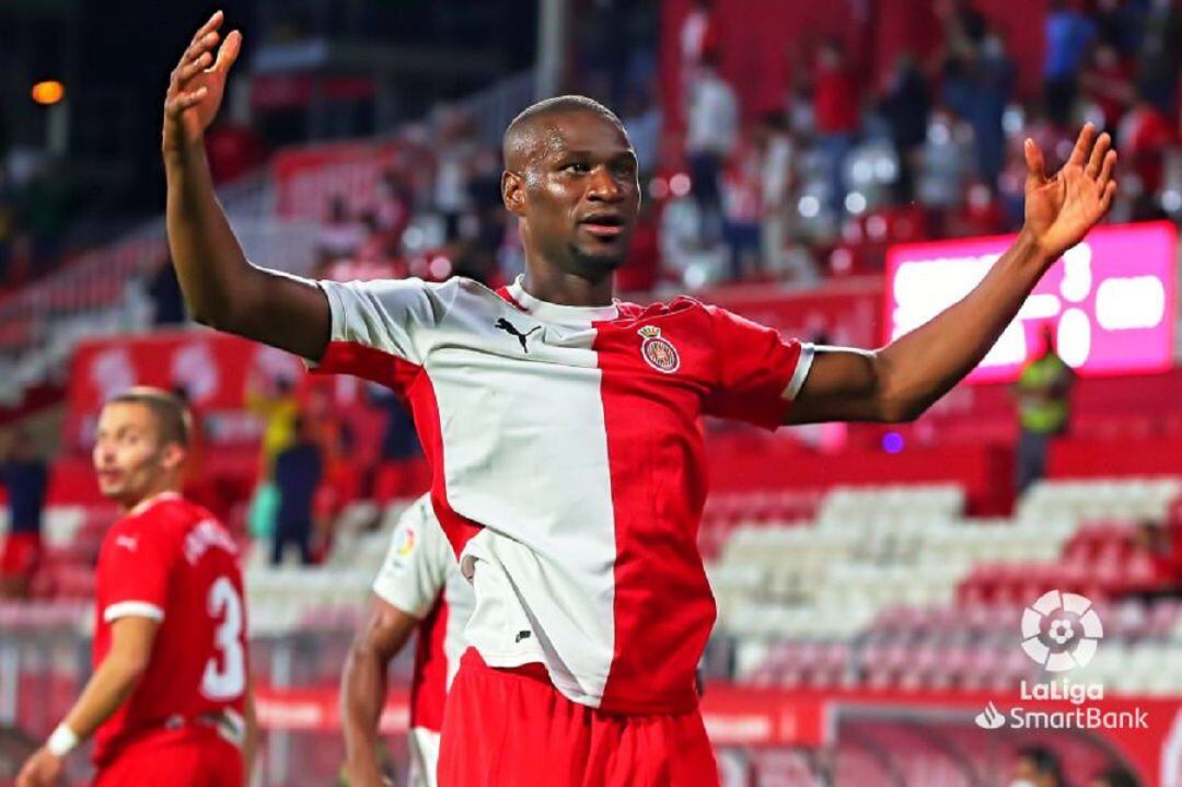 Sylla celebrant el 3-0.