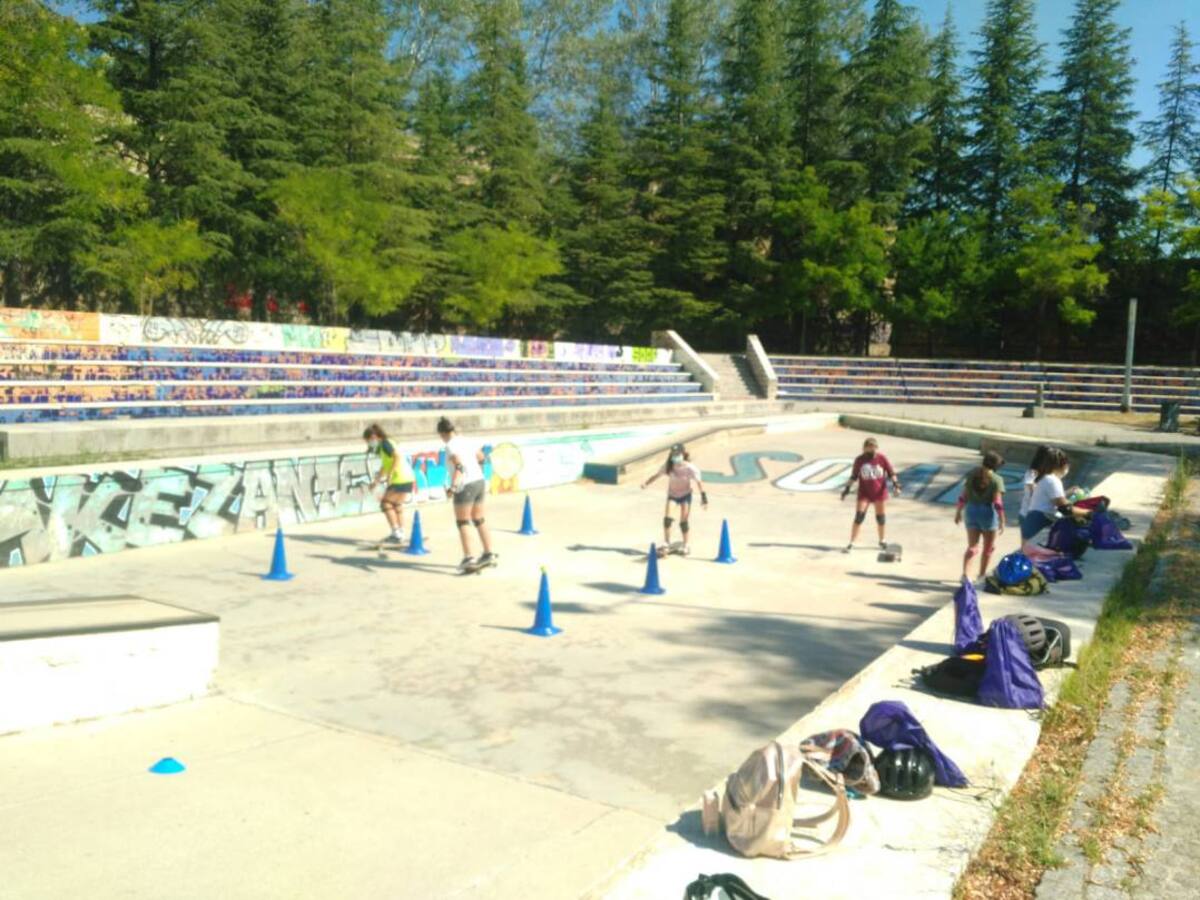 Taller de iniciación al Skateboarding para mujeres
