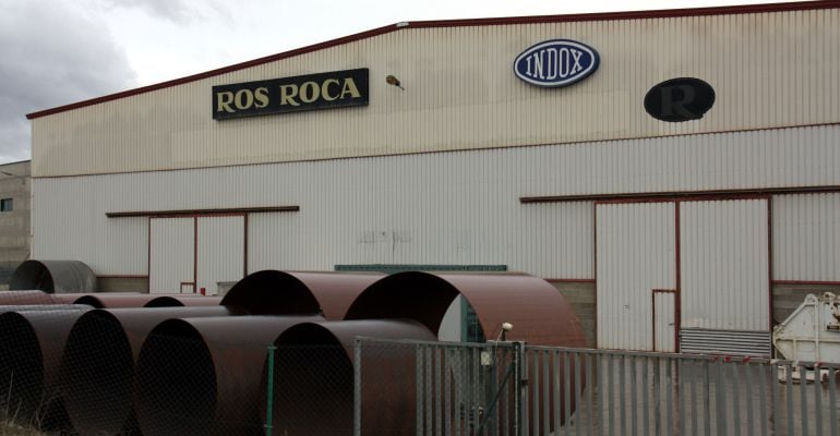 Imatge general de l&#039;exterior de les naus de l&#039;antiga Indox a Anglesola, on s&#039;hi reprèn l&#039;activitat sota la firma Indox Spain Energy, l&#039;11 de gener de 2015.