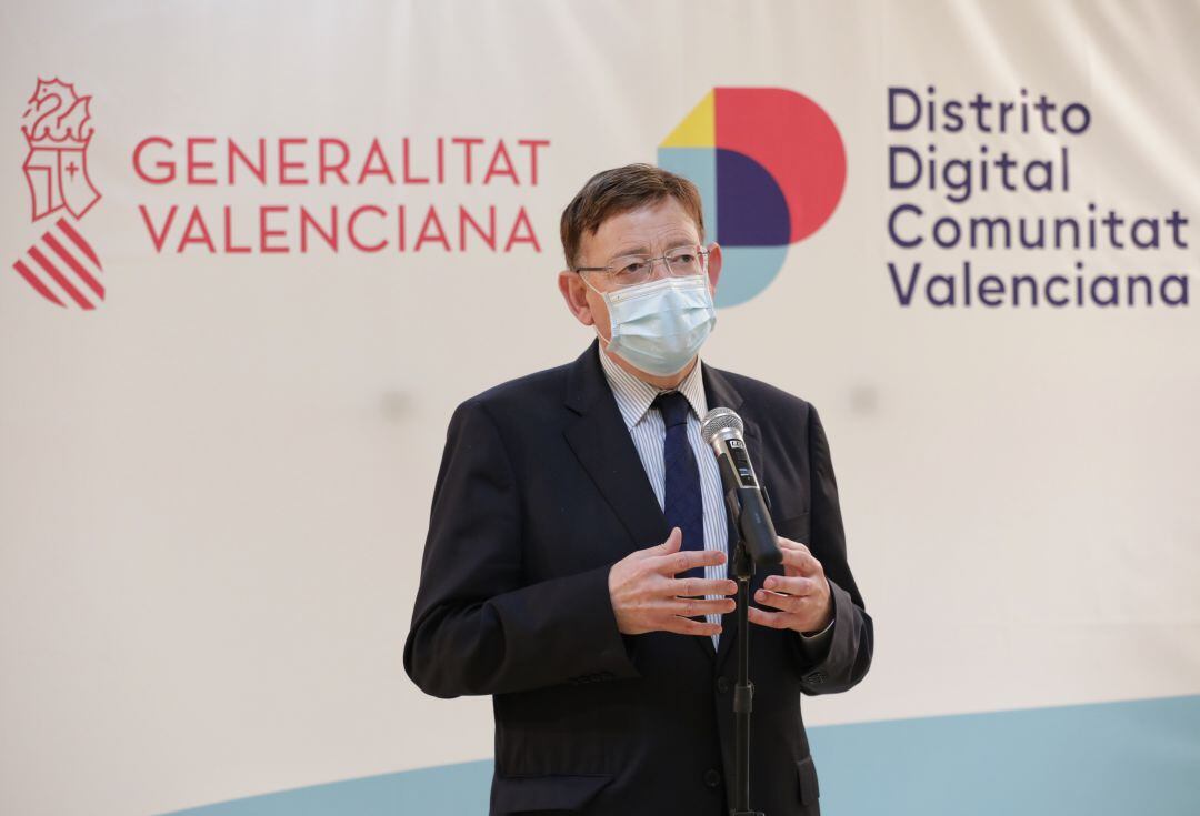 El president, Ximo Puig, en su comparecencia tras la reunión en Distrito Digital con empresas del sector turístico para la digitalización del sector.