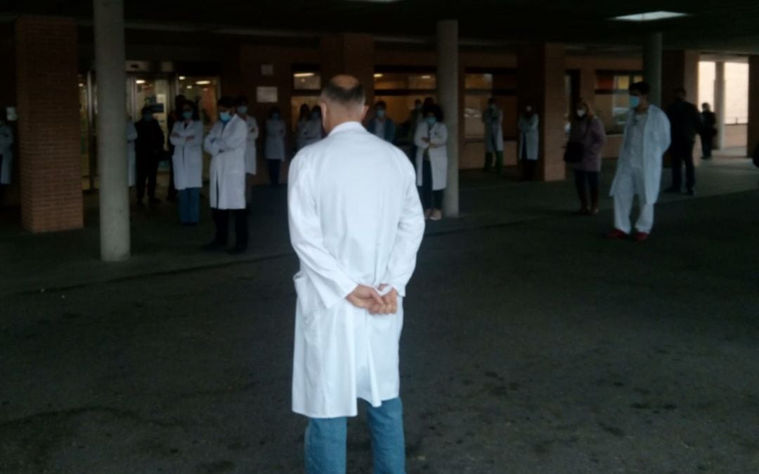 Minuto de silencio en el Hospital Nuestra Señora del Prado