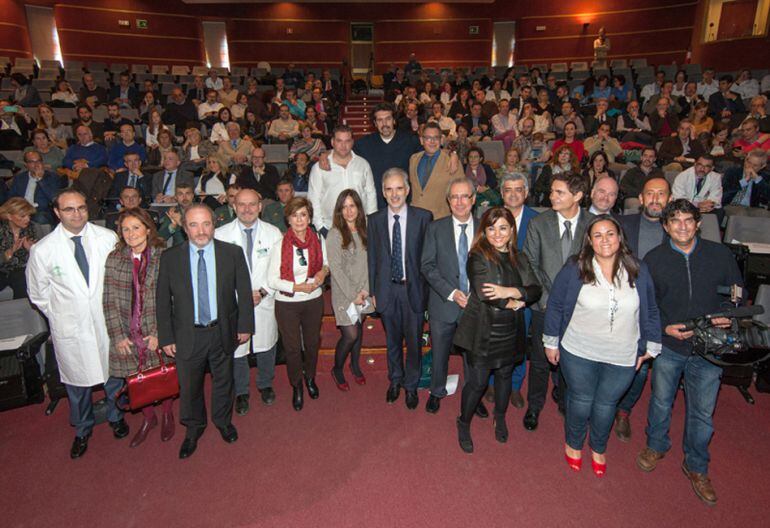 El consejero de Salud, Aquilino Alonso, (en el centro) en el acto que ha presidido en Sevilla