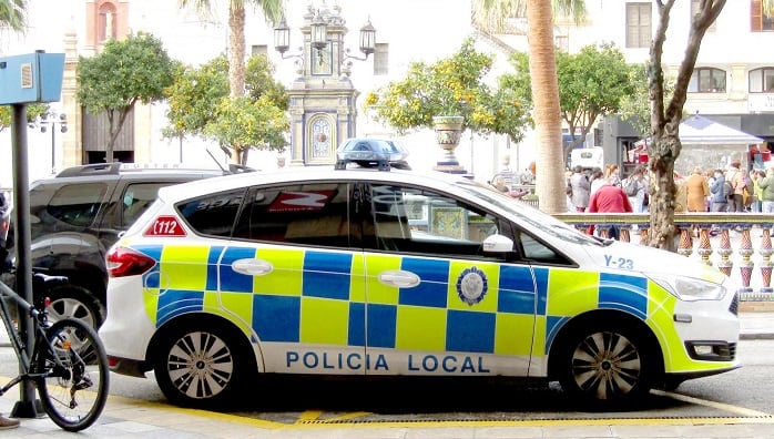Un vehículo de Policía Local