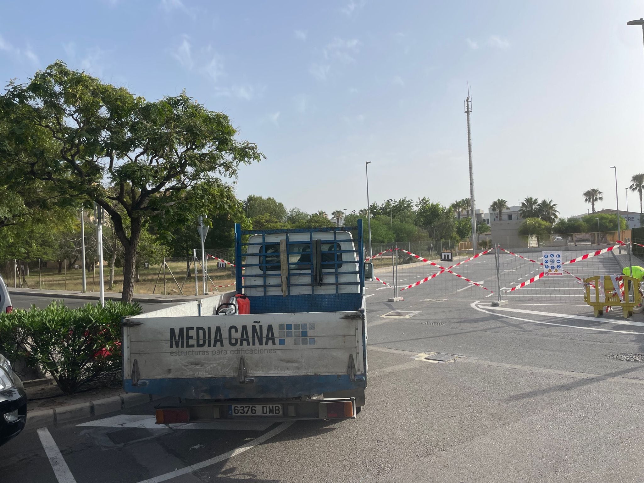 Trabajos previos para el inicio de las obras del edificio de Anatomía en la Universidad de Alicante