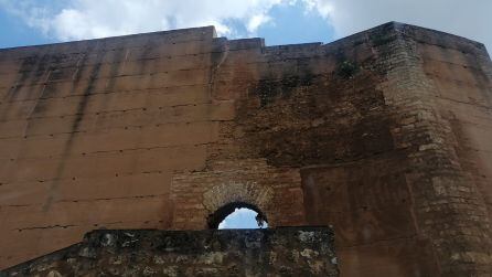 Muralla Fortaleza del Castillo de los Guzmanes de Niebla (Huelva)