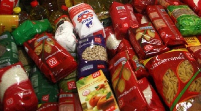Un gran percentatge de les famílies ateses per Càritas admet que no pot comprar aliments frescos.