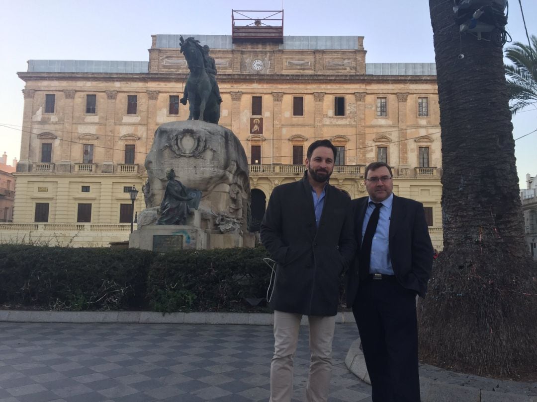 Santiago Abascal y Carlos Zambrano en una imagen de archivo en San Fernando