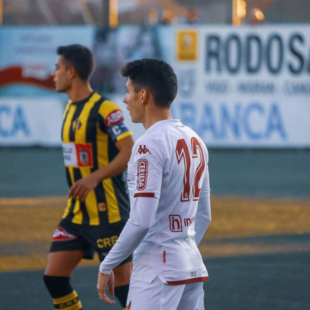 Aarón, el día de su debut con la Cultural en Bouzas