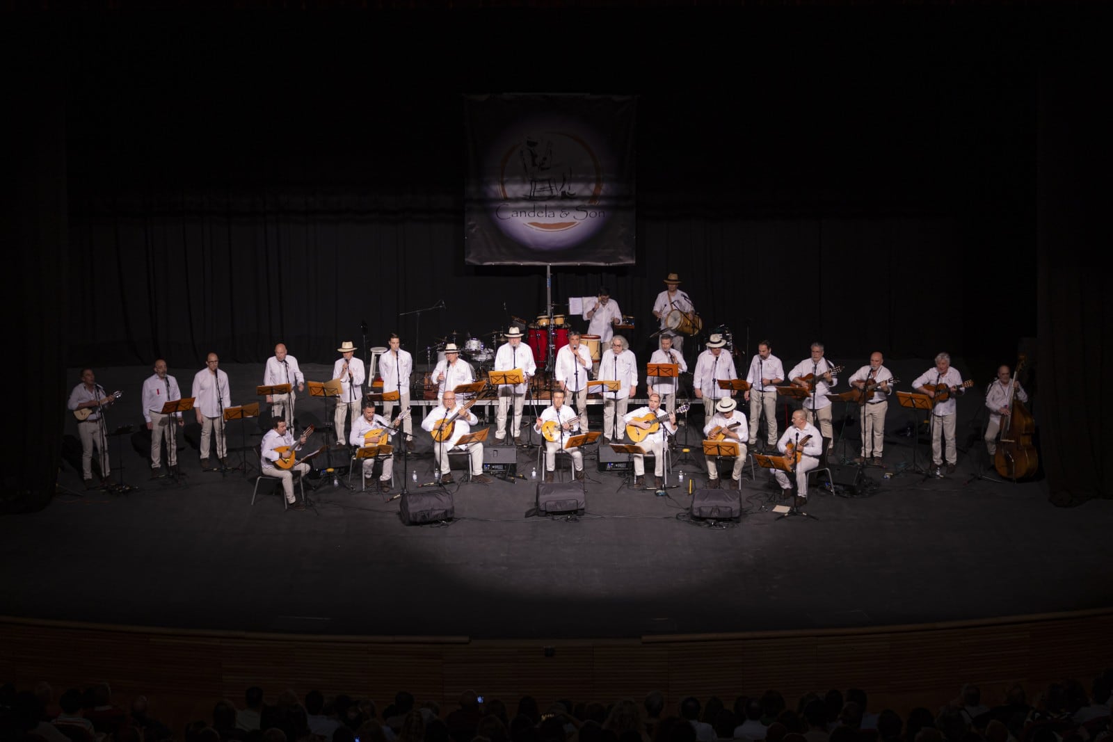 Imagen de archivo del grupo musical Candela y Son