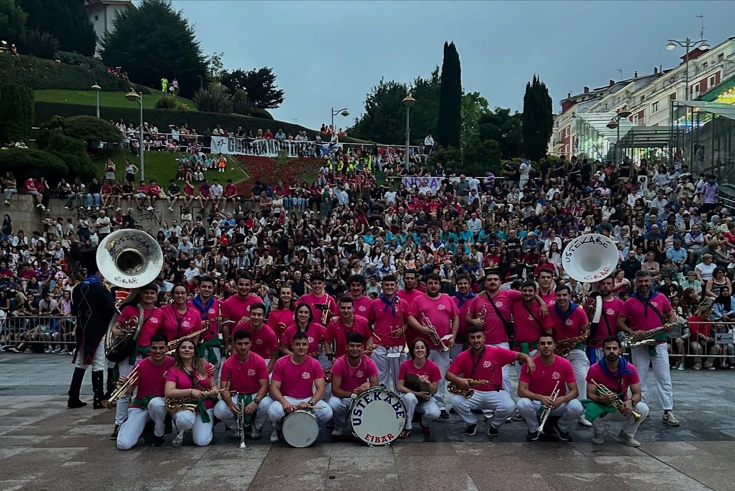 La txaranga Ustekabe está muy presente en la celebración de los "Sanjuanes" de Eibar