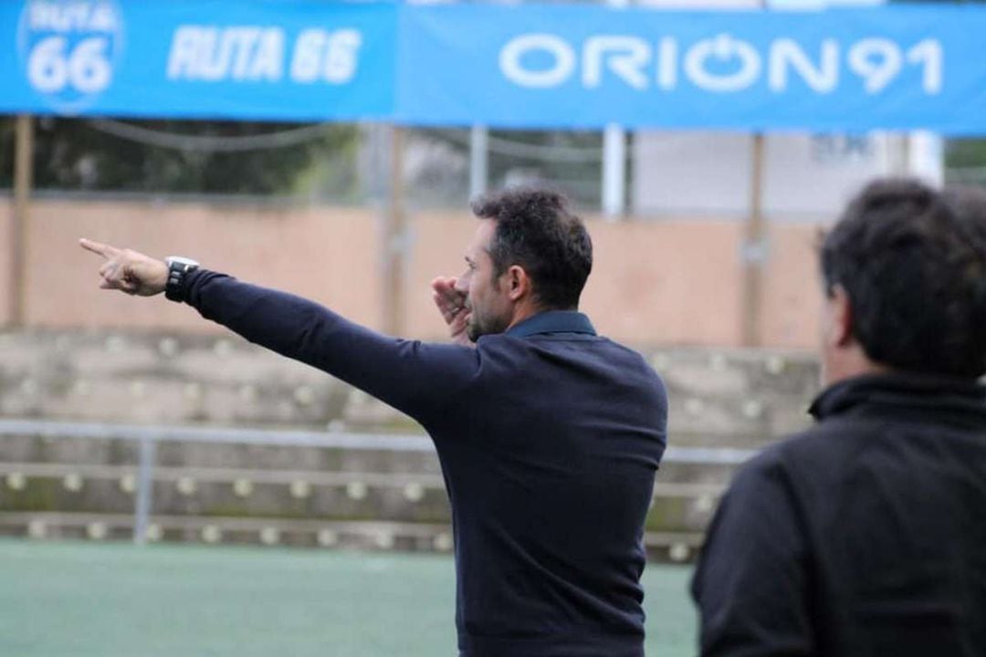 Adrián Ferrandis, entrenador del CF Gandia