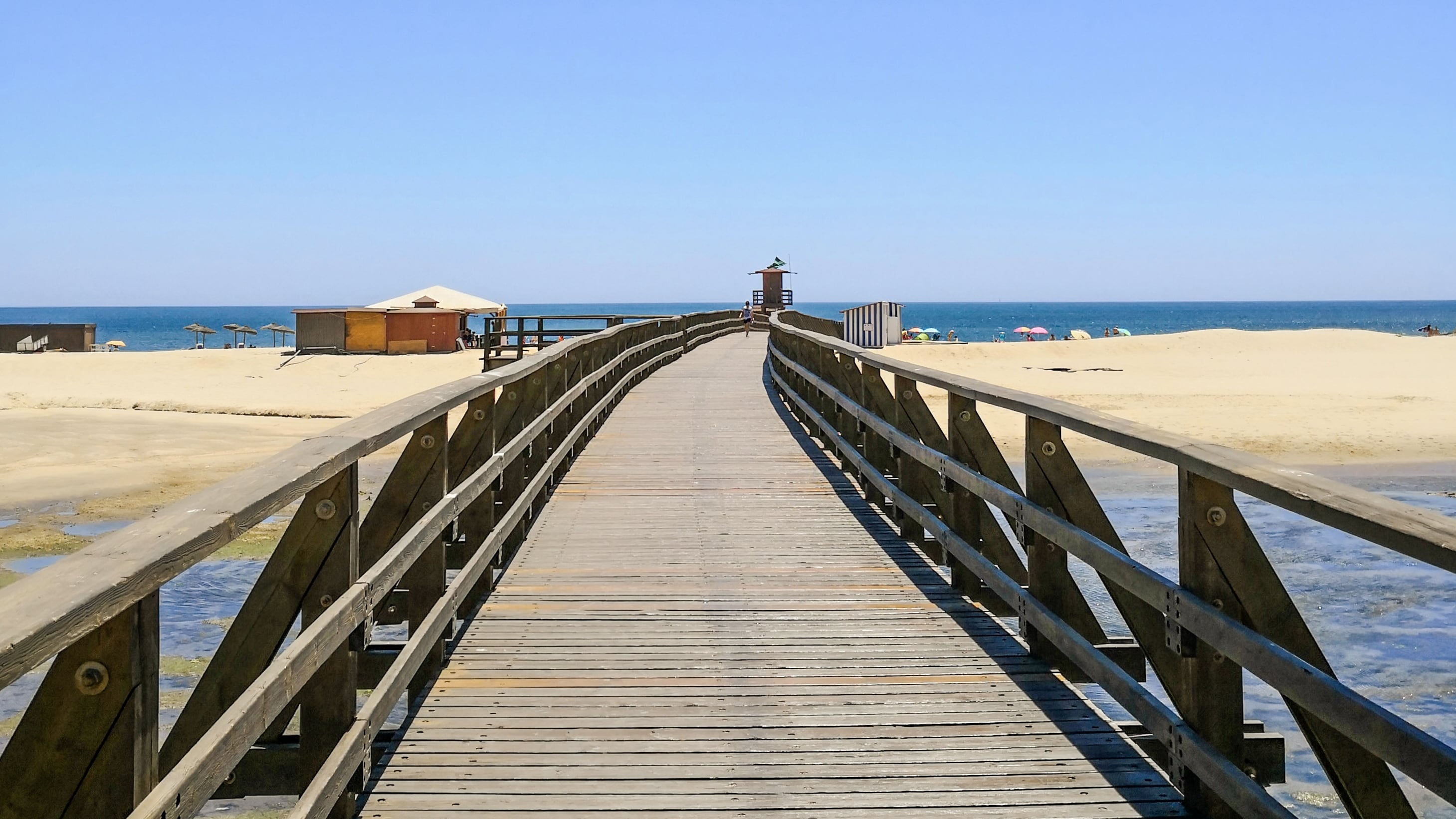 Playa de Isla Cristina, en la Costa de la Luz, Huelva, frente a Punta del Moral.