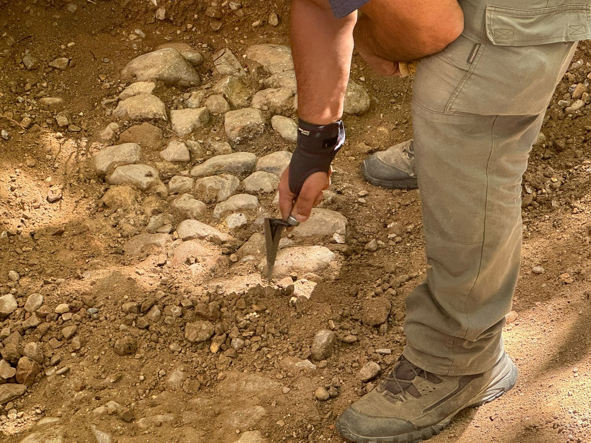 Pavimentos encontrados en las catas arqueológicas de la plaza de San Miguel