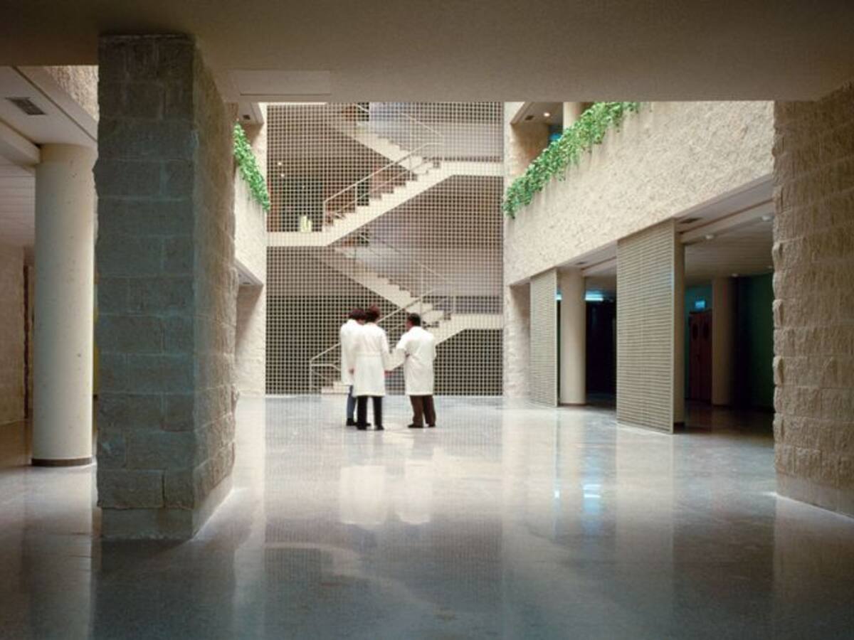 La Junta investiga si hay ratones en el hospital Juan Ramón Jiménez