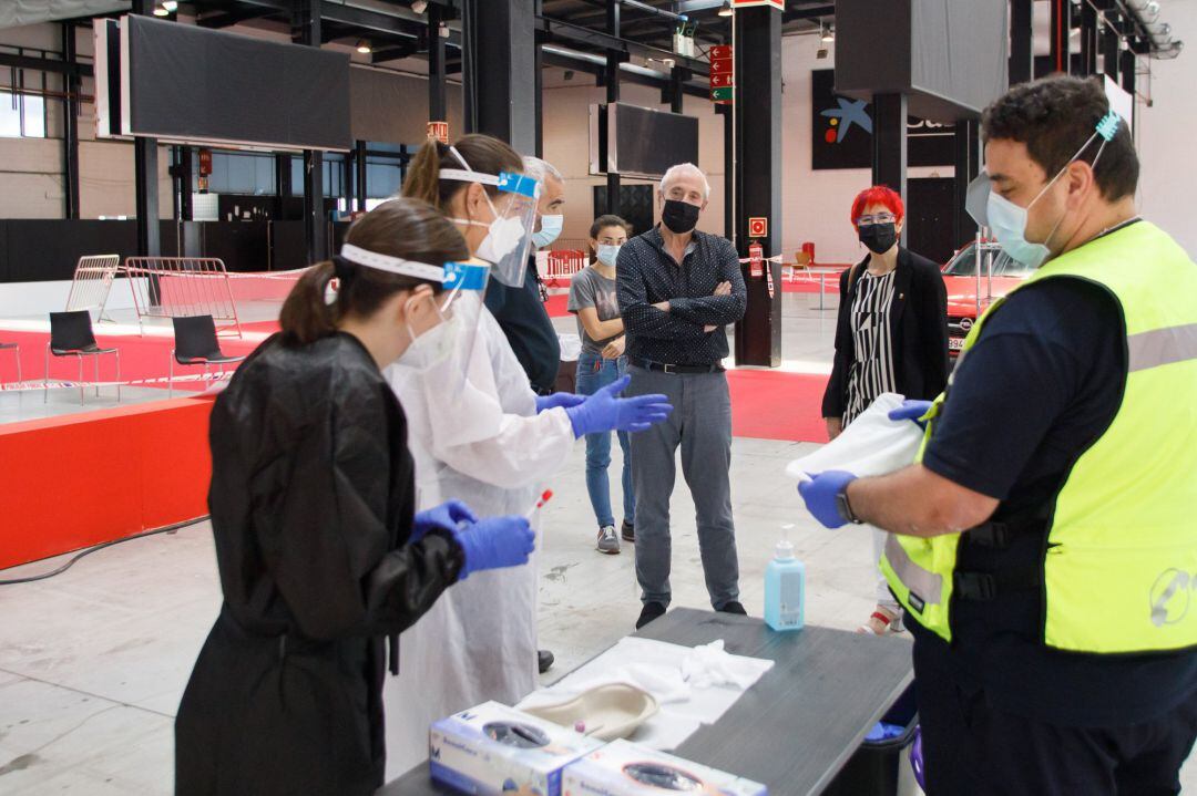 La consejera Induráin visita el recinto de Refena 