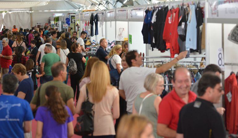 Sansestock es una feria llena de oportunidades tanto para los pequeños comercios urbanos como para los clientes