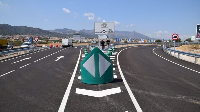 Desdoblamiento de la carretera A-7 en Alhaurín de la Torre (Málaga)