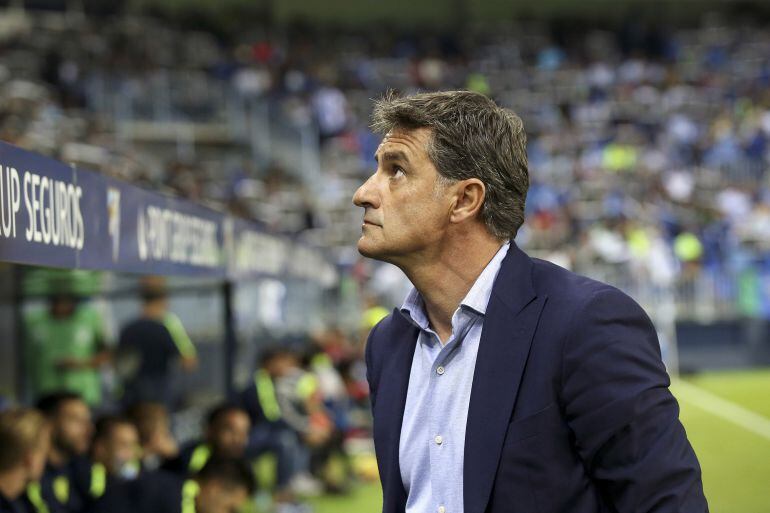 Míchel durante su etapa como entrenador del Málaga 