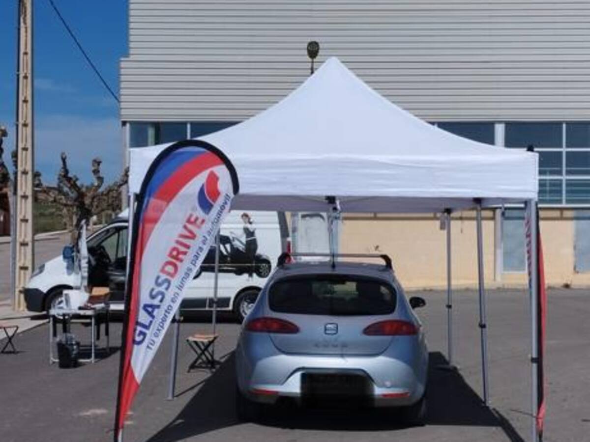 Glassdrive viaja a Albelda para informar sobre importancia del parabrisas en la seguridad del vehículo