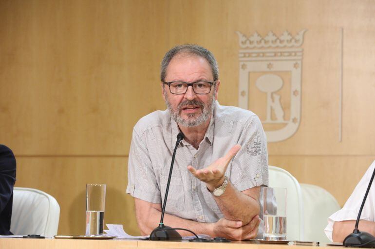 Javier Barbero, en la rueda de prensa