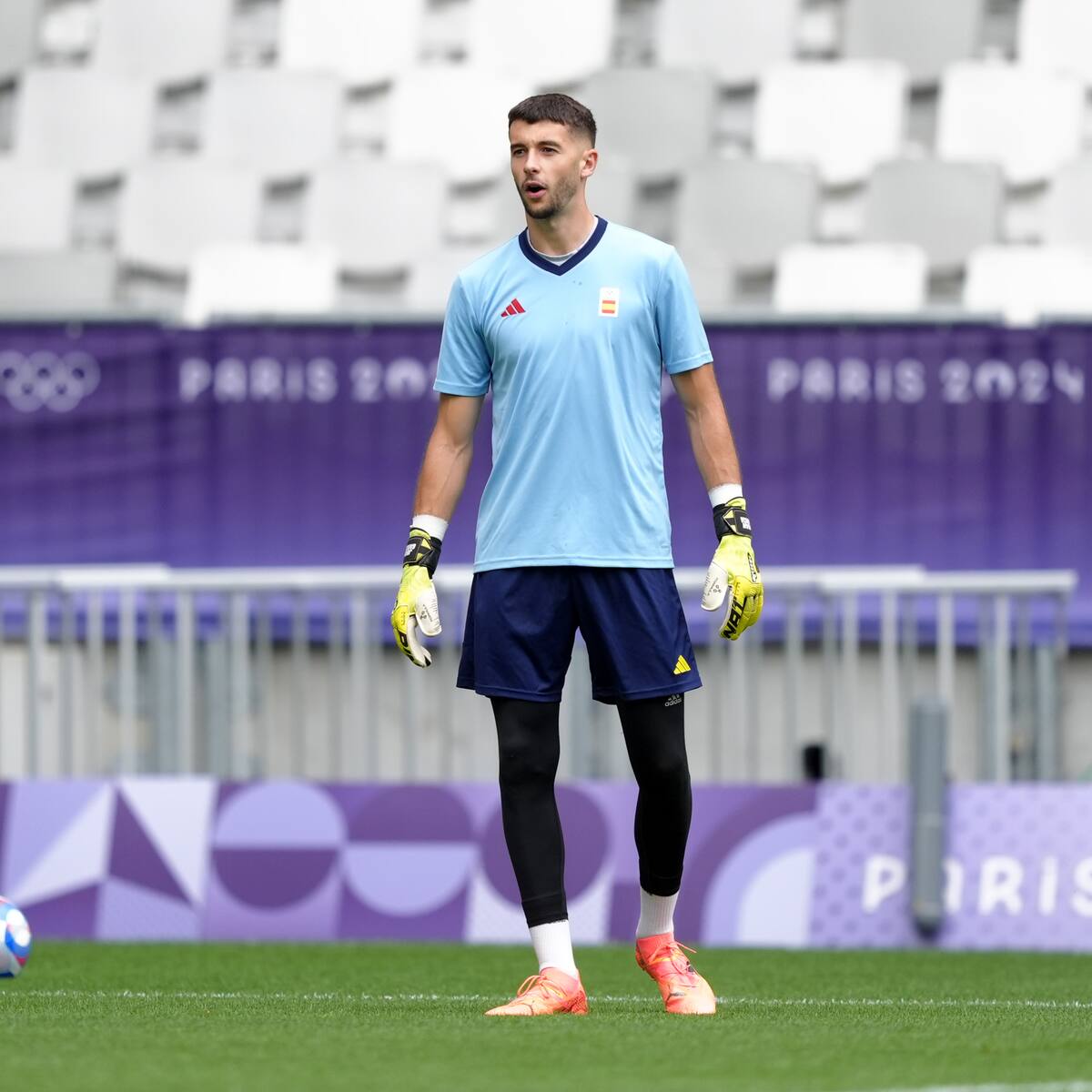 Luis de la Fuente tiene dudas: esta es la razón por la que ha convocado a cuatro porteros (incluido Joan García)