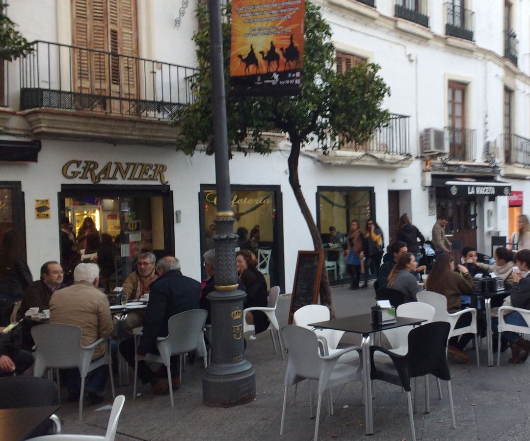 El sector servicios es uno de los más afectados por esta situación 