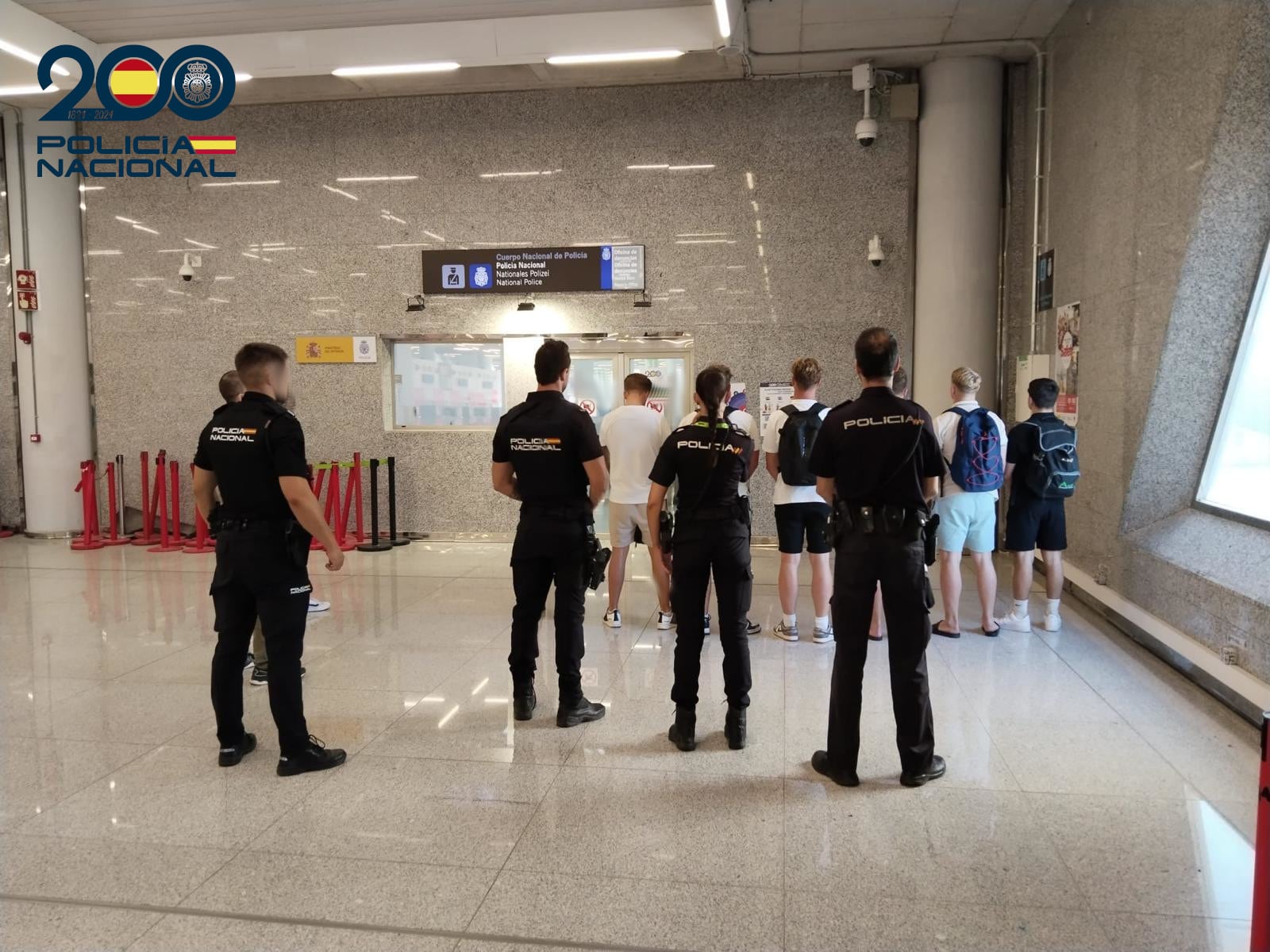 Detención de los turistas holandeses en el aeropuerto de Palma. - POLICÍA NACIONAL