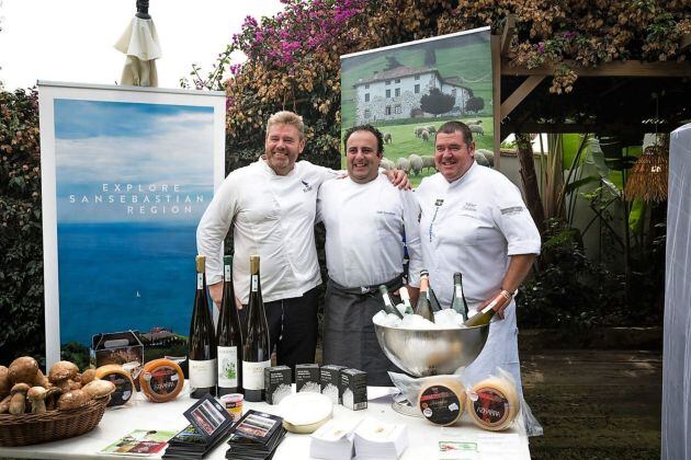 Yayo Silóniz, Iñaki Larrainzar y Xabier Zabaleta