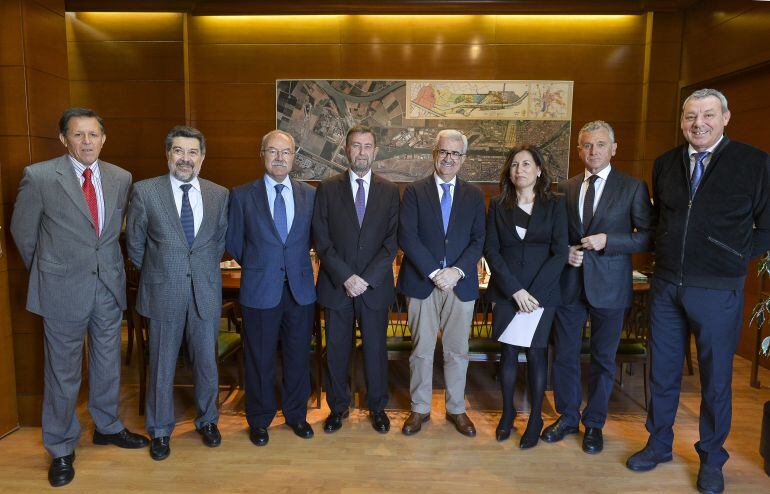 El Vicepresidente de la Junta y los Presidentes de los Puertos de interés general de Andalucía.