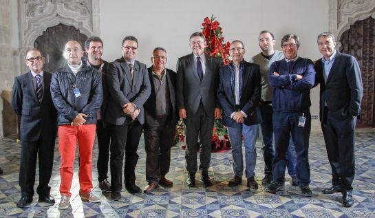 El equipo de Radio Valencia Cadena SER y la Universitat de València que ha participado en la grabación de la entrevista al President Puig