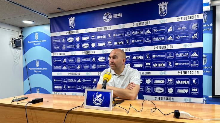 Diego Galiano crítico con el estado de los terrenos de juego