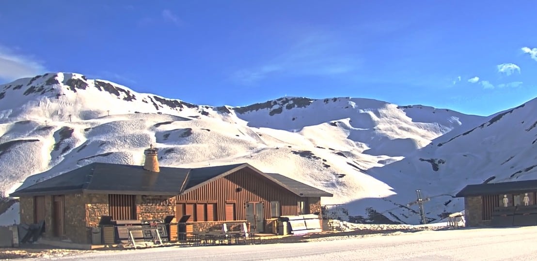 Tregua de nevadas y viento durante unas horas en el Pirineo