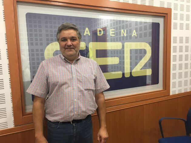 Alvaro Cabrera, educador canino