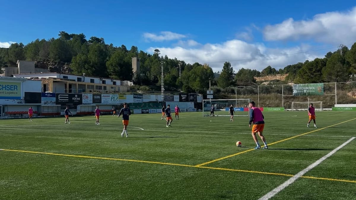 Luís Navarro, entrenador del Atzeneta, valora el empate en Catarroja