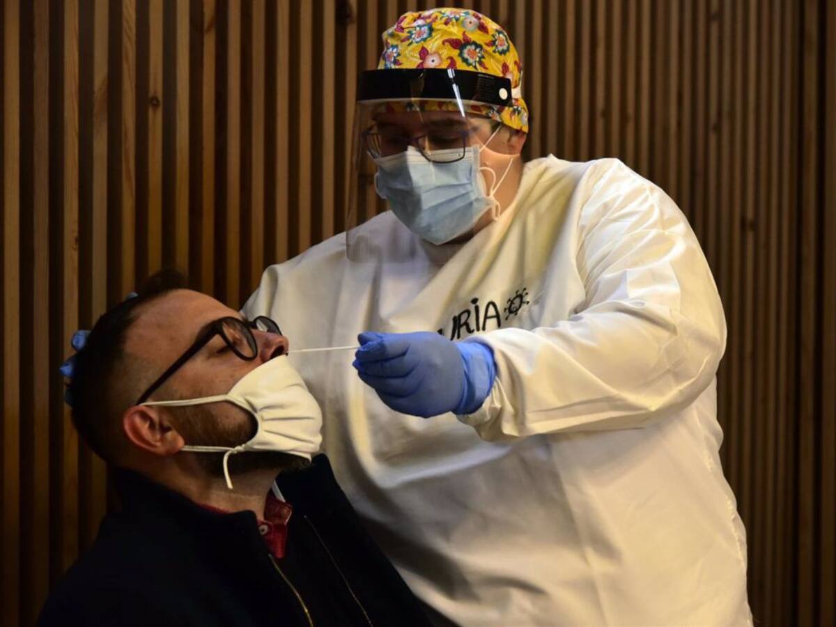 La Junta hará cribados el sábado en La Línea y Algeciras